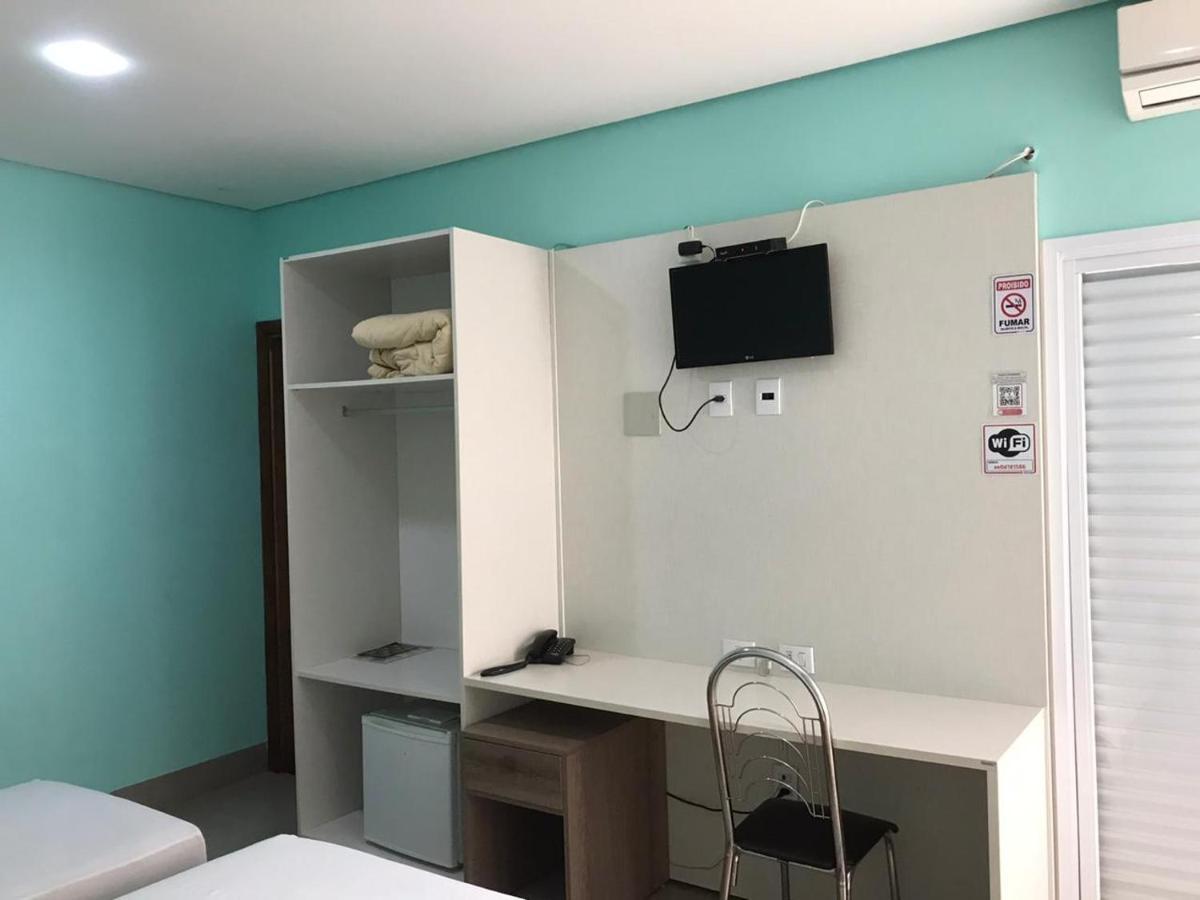 Emmis Park Hotel Aparecida do Taboado ภายนอก รูปภาพ