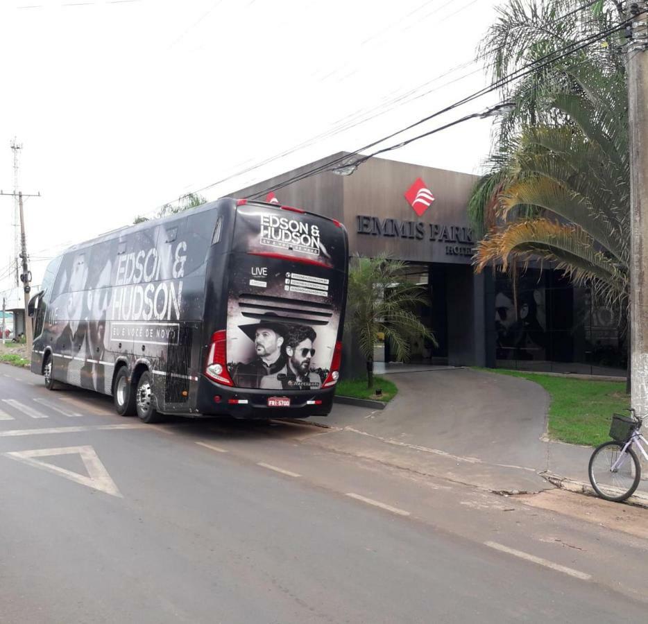 Emmis Park Hotel Aparecida do Taboado ภายนอก รูปภาพ